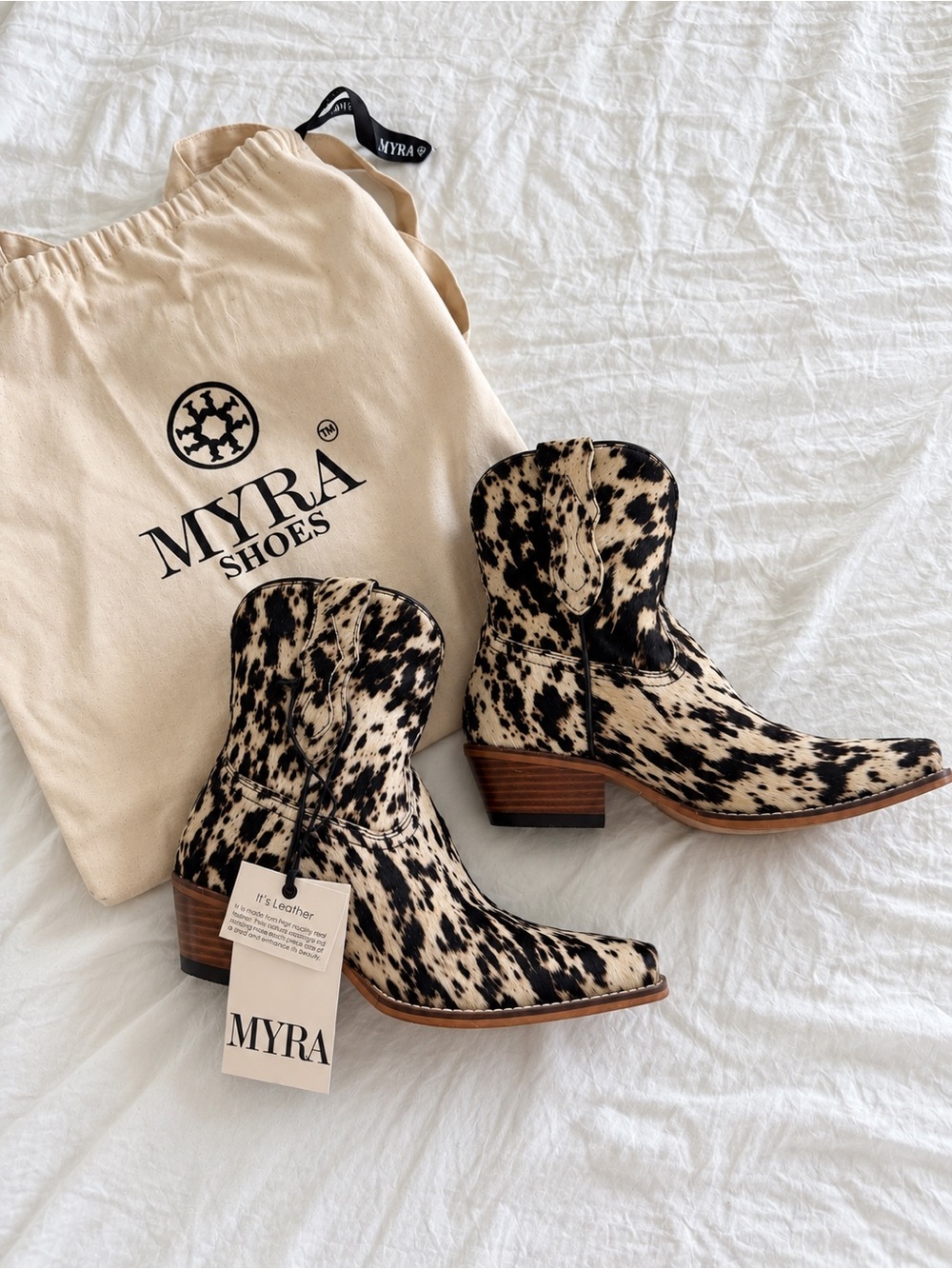 NWT MYRA Cow Bow Western Hairon Leather Booties